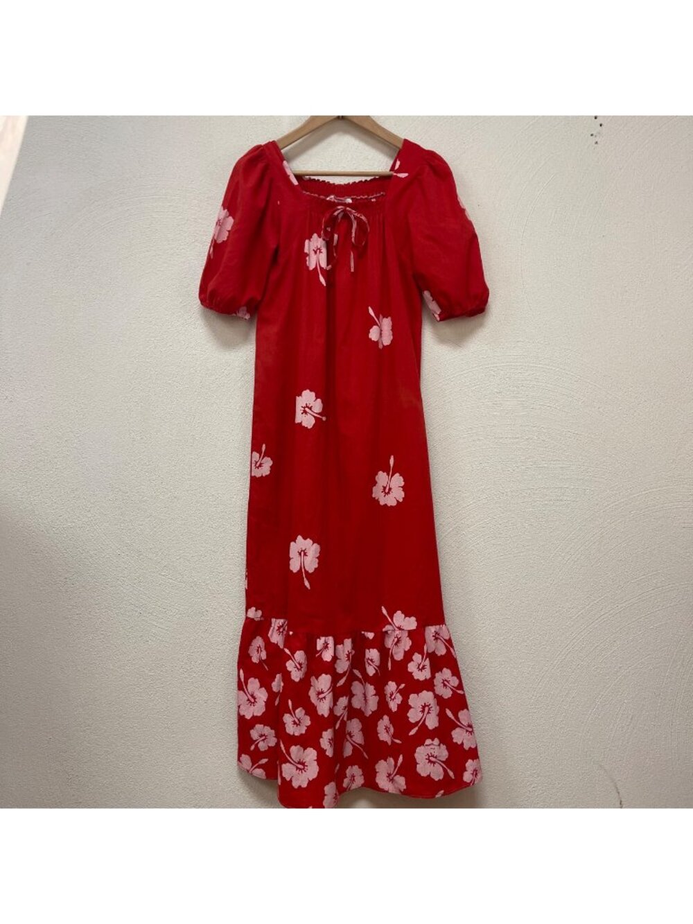 Sidan Vintage Hawaiian Red Tropical Floral Hibiscus Mumu Maxi Dress Gown sz 6